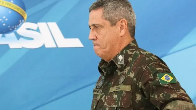O ministro de Estado da Defesa, Walter Braga Netto