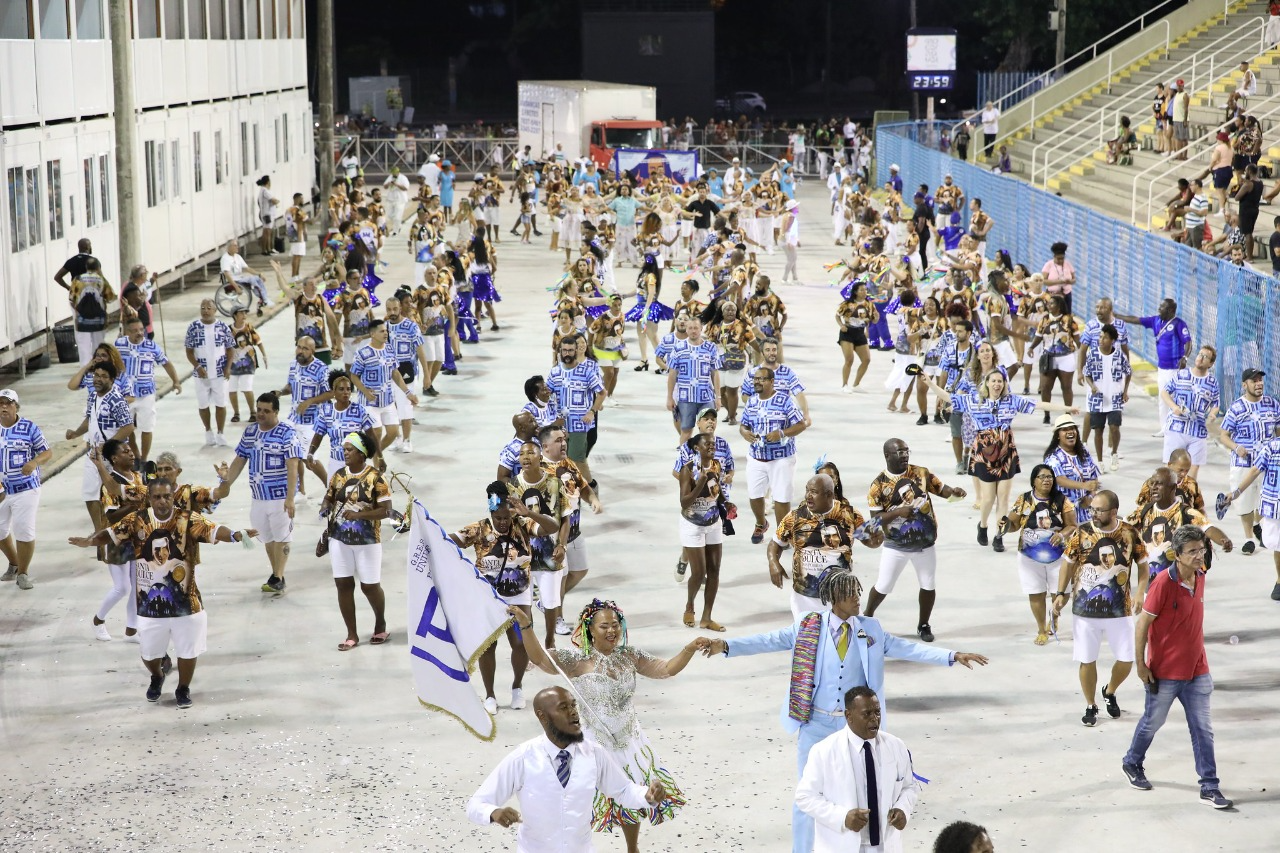 Carnaval acontece em fevereiro de 2023 Divulgação/Riotur