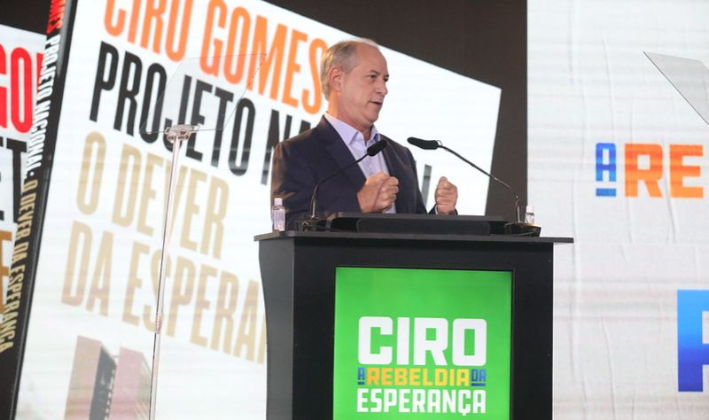 PDT oficializa Ciro Gomes como pré-candidato à presidência