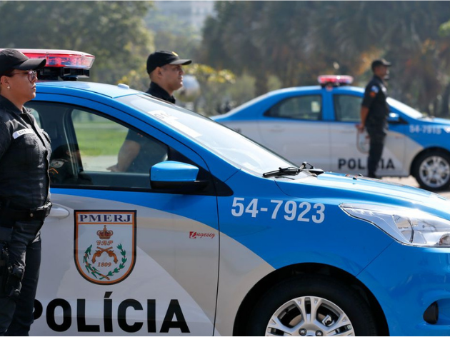 Polícia Militar do Rio de Janeiro pagou, pelo menos, R$ 5,5 milhões a mais do que o valor em itens de supermercados  Foto: Tânia Rego/Agência Brasil