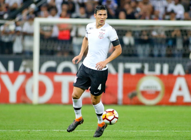 Balbuena chega a acordo com Corinthians e assina por um ano de empréstimo Agência Corinthians