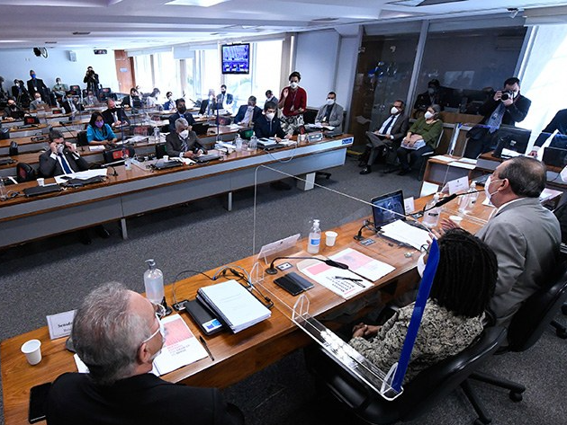 Plenário da CPI da Pandemia vai ouvir os irmãos Miranda nesta sexta-feira (25) para avançar na investigação sobre a compra da Covaxin. Foto: Edilson Rodrigues/Agência Senado