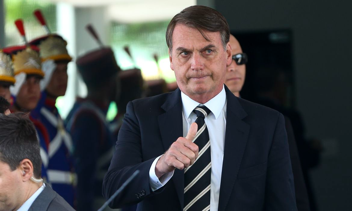 O partido alega que Jair Bolsonaro aparece atacando as urnas eletrônicas. Foto: Agência Brasil