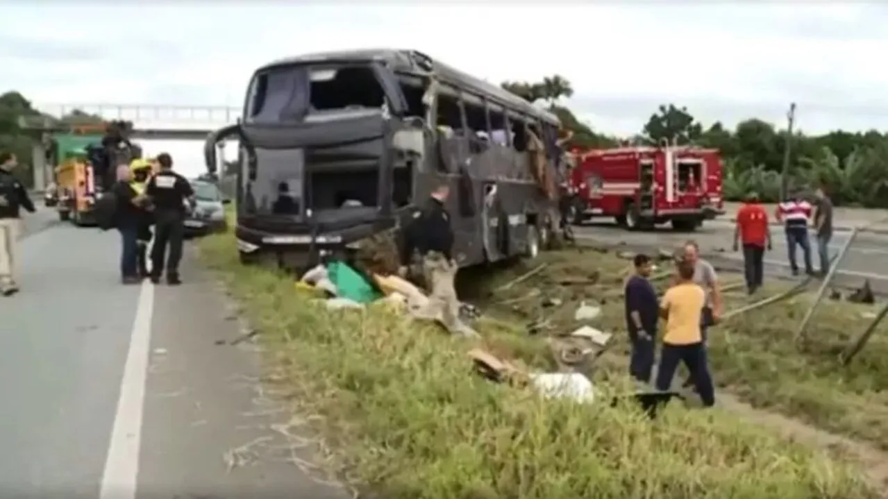 Ônibus  do Conrado & Aleksandro 