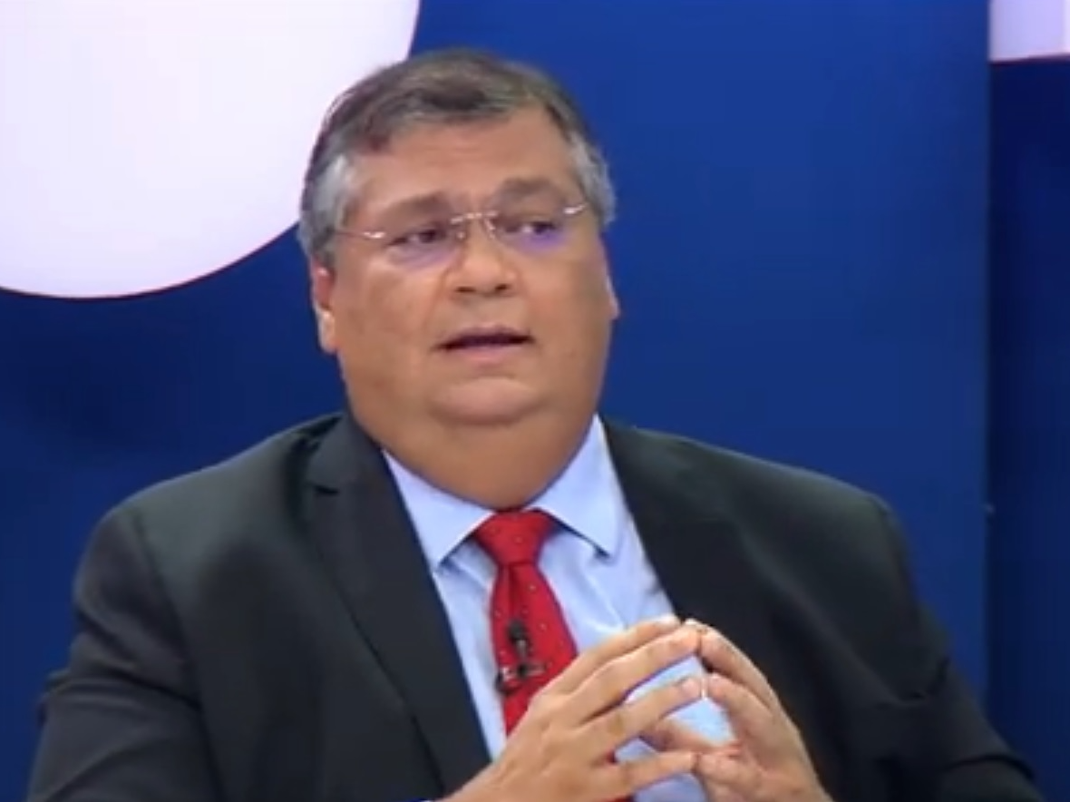 "Não creio em consistência no recuo de Bolsonaro", diz Flávio Dino sobre Carta à Nação no Canal Livre