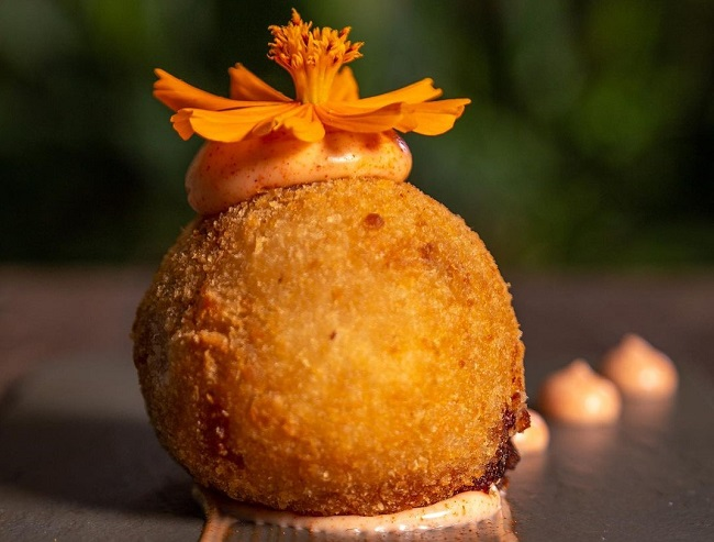 Bolinho de mandioca com caranguejo | Band Receitas 