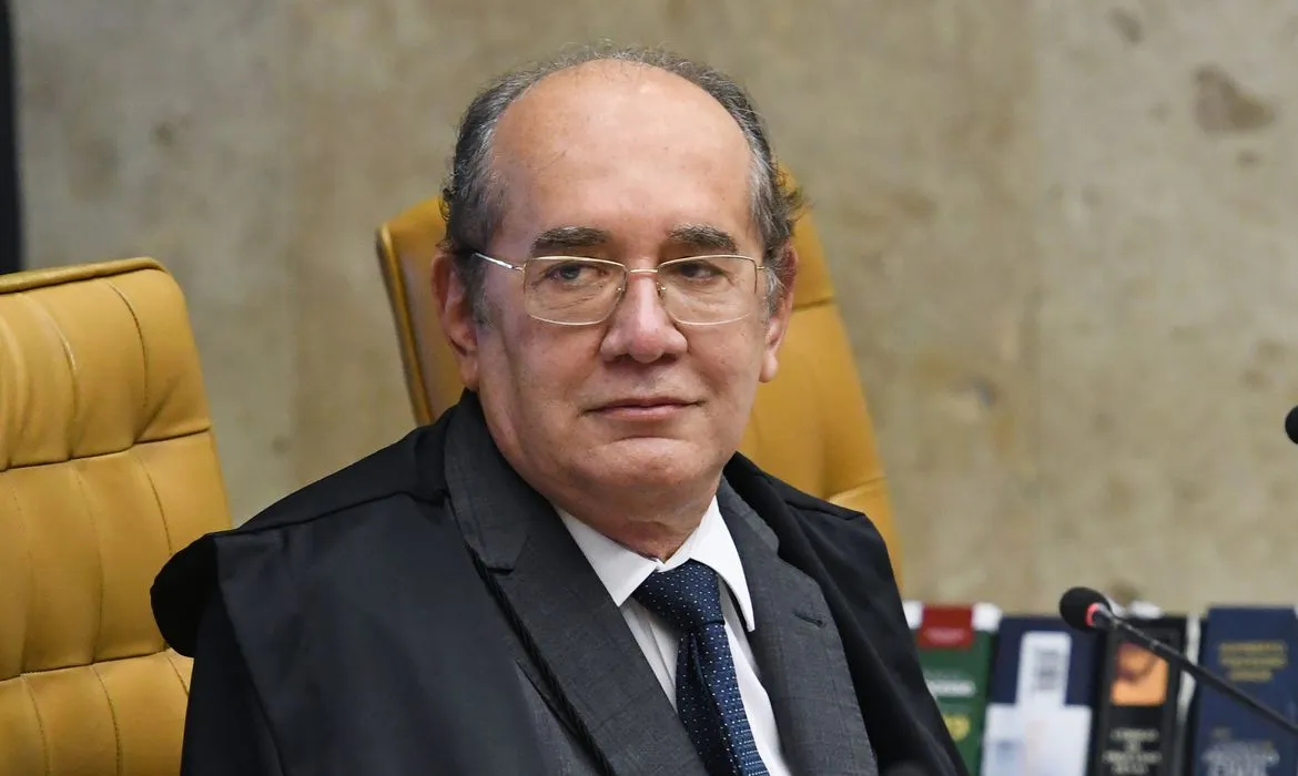 Gilmar Mendes autoriza pagamento do Bolsa Família fora do teto de gastos