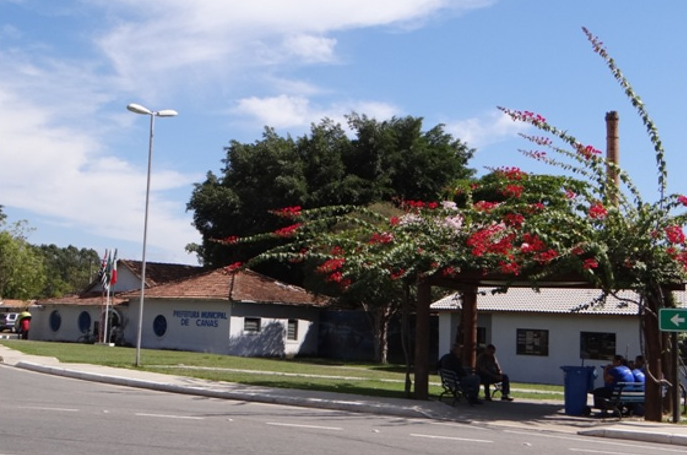 Polícia investiga casos de estupro de vulnerável em escola municipal de Canas