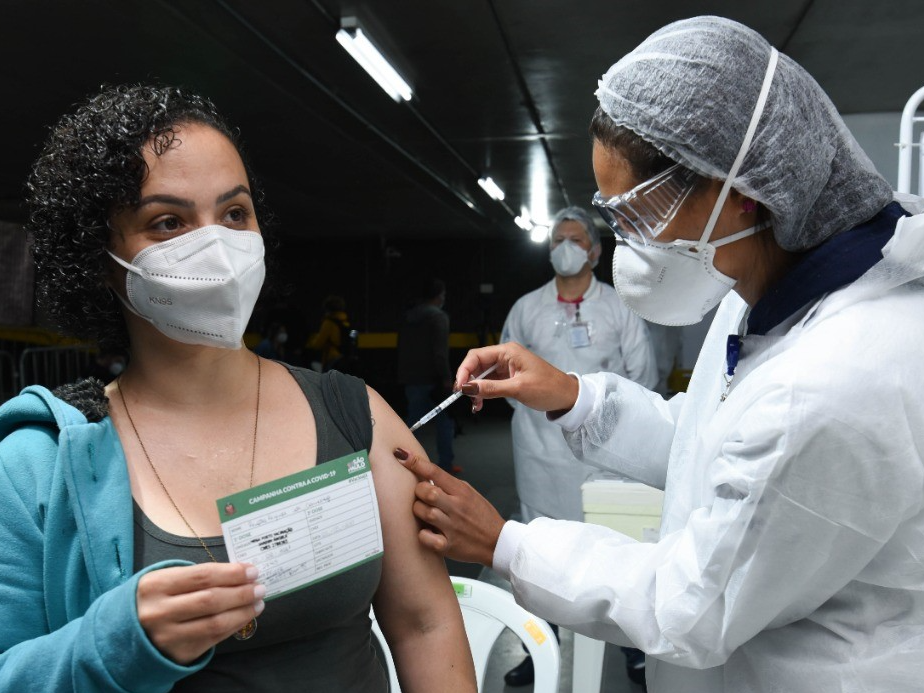 Vacinação do grupo de 29 anos começa nesta terça-feira (27). Foto: Edson Hatakeyama/Secretaria Municipal de Saúde de SP