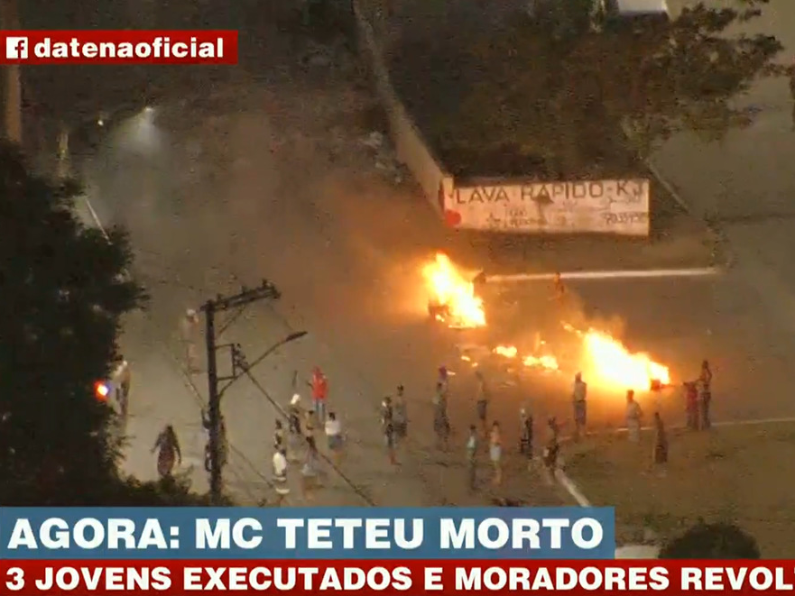 Manifestação na Rua Alba, zona sul de São Paulo Reprodução