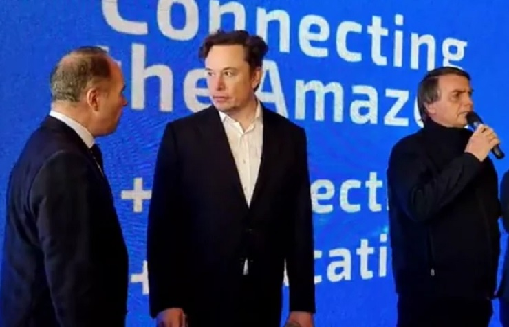 Bolsonaro diz que compra do Twitter por Elon Musk é “um sopro de esperança”