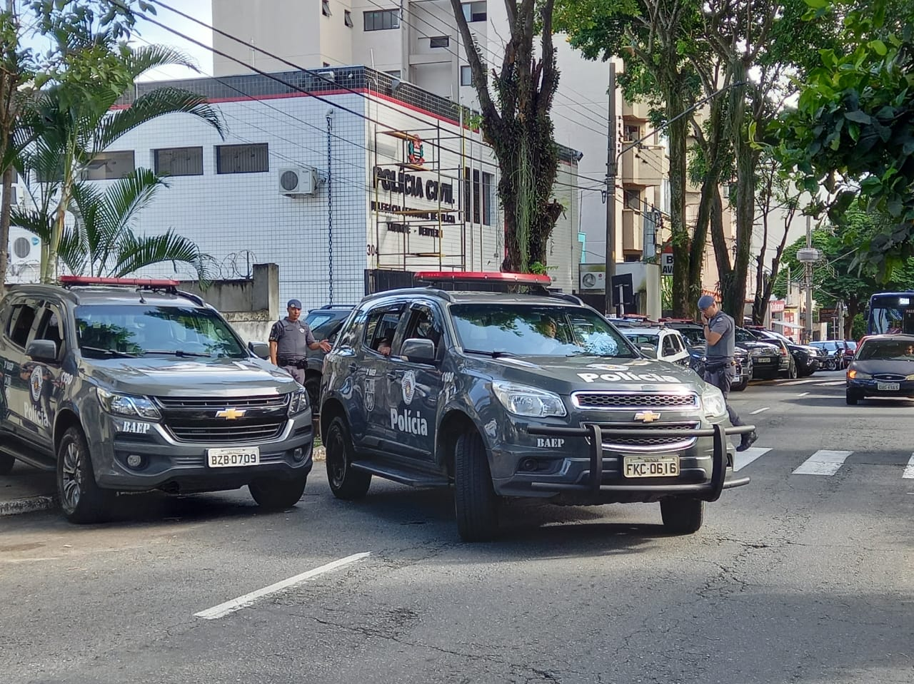 Operação do MP com apoio da Polícia Militar, em Taubaté Rauston Naves/Vale Urgente