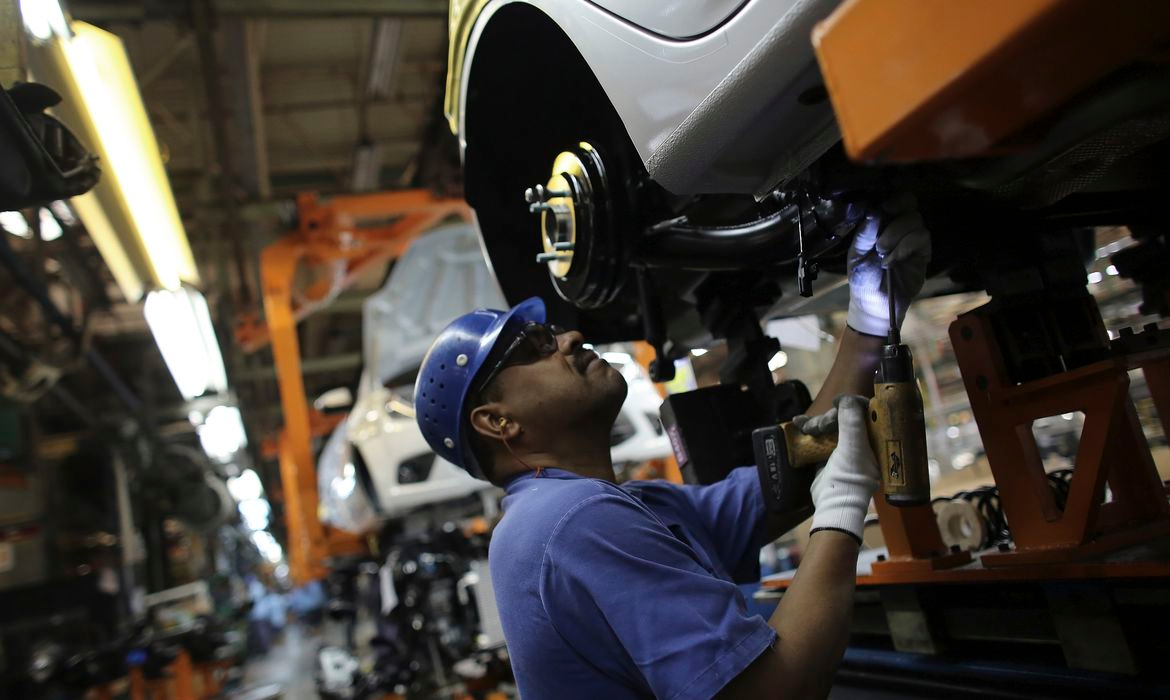 Produção industrial brasileira cresceu 0,1% em abril. Foto: Reuters