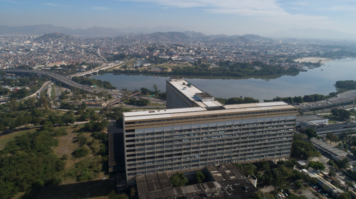 Hospital do Fundão pode paralisar serviços por causa de corte UFRJ