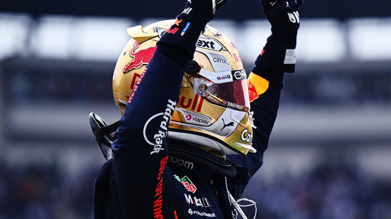 Etapa ficou marcada por vitória histórica de Max Verstappen Red Bull Racing