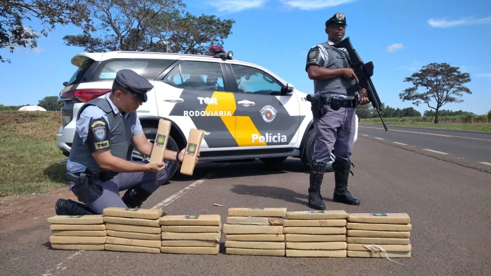 O rapaz foi levado para a delegacia