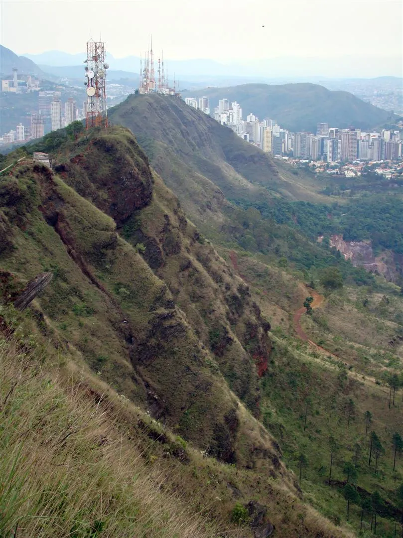 Ambientalistas alegam que mineração na Serra pode afetar a segurança hídrica em BH