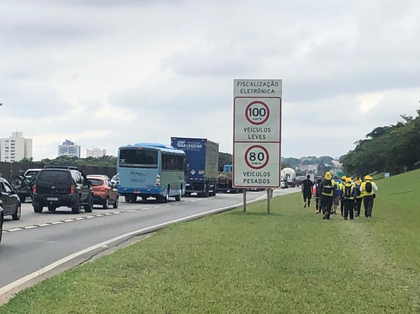 Via Dutra é a rodovia que registra mais fluxo neste sábado Caroline Rossasi