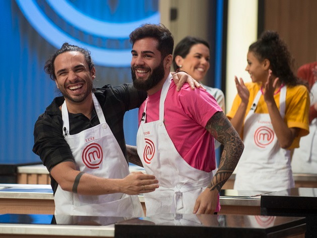 Além de amigos, Luiz e Heitor cozinham bem em dupla e foram vencedores de prova no último episódio