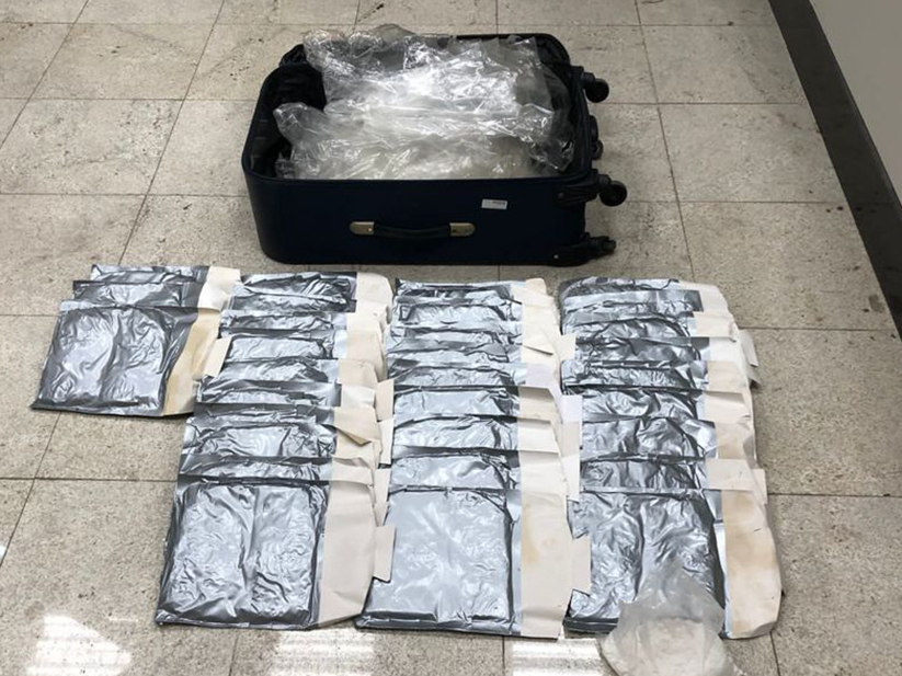 Traficante é preso com 15kg de cocaína no Aeroporto do Galeão, no Rio de Janeiro Divulgação/Polícia Federal