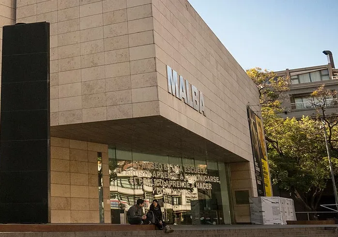 Obras vendidas para o Museu Latino Americano, em Buenos Aires