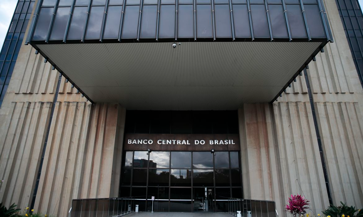 Essa é a primeira vez desde maio de 2017 que o Brasil volta a ter juro básico de 2 dígitos Foto: Marcello Casal Jr/Agência Brasil