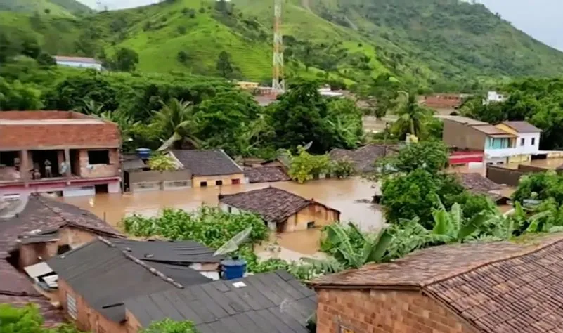 Saque do FGTS será liberado para vítimas de temporais em Bahia e Minas Gerais