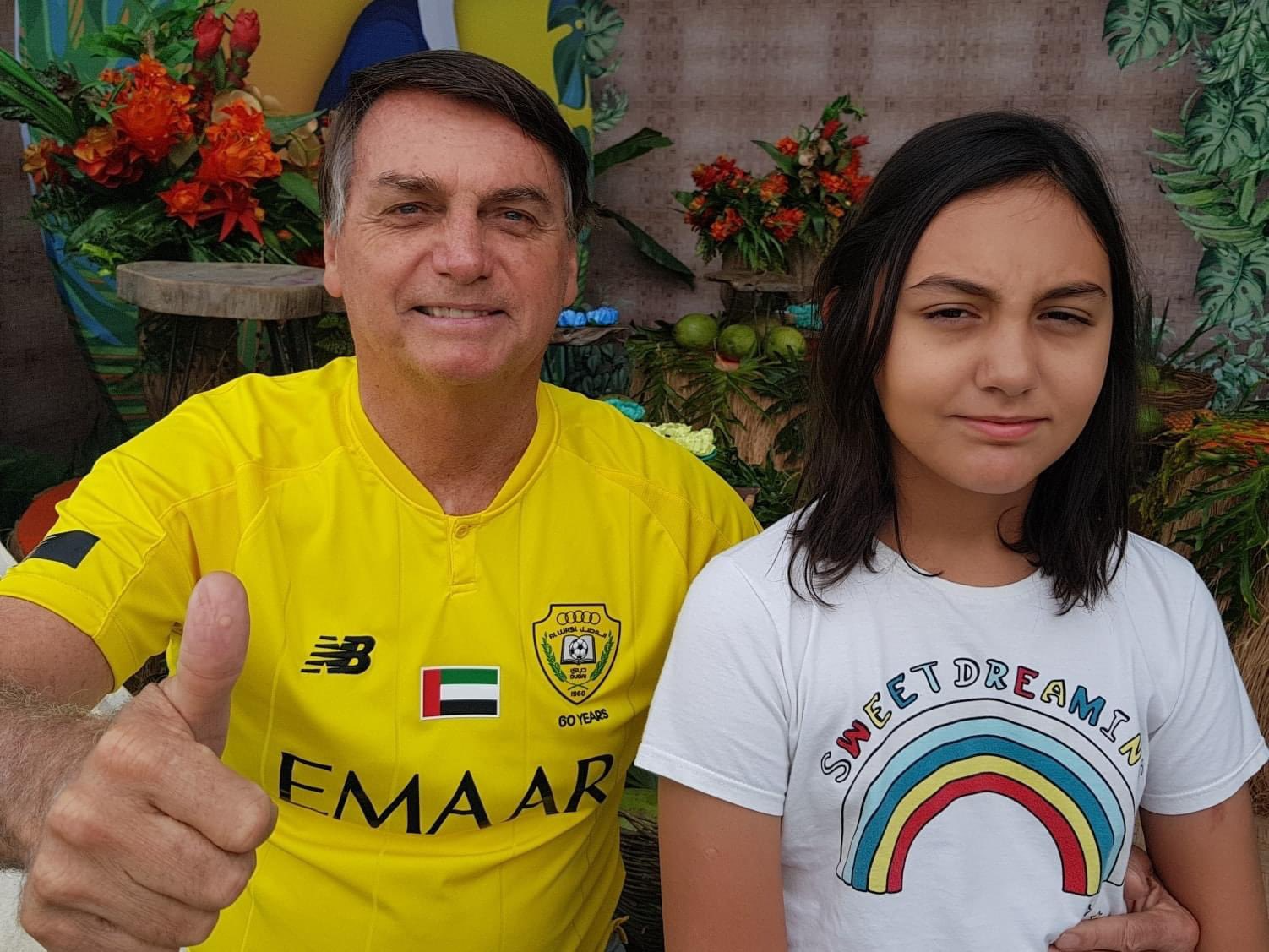 Bolsonaro afirma que não vai vacinar filha, de 11 anos, contra a Covid-19 