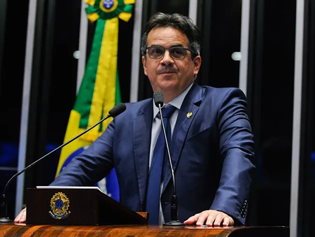 Mônica Bergamo: Ciro Nogueira diz que CPI da Covid não vai dar em nada para Bolsonaro