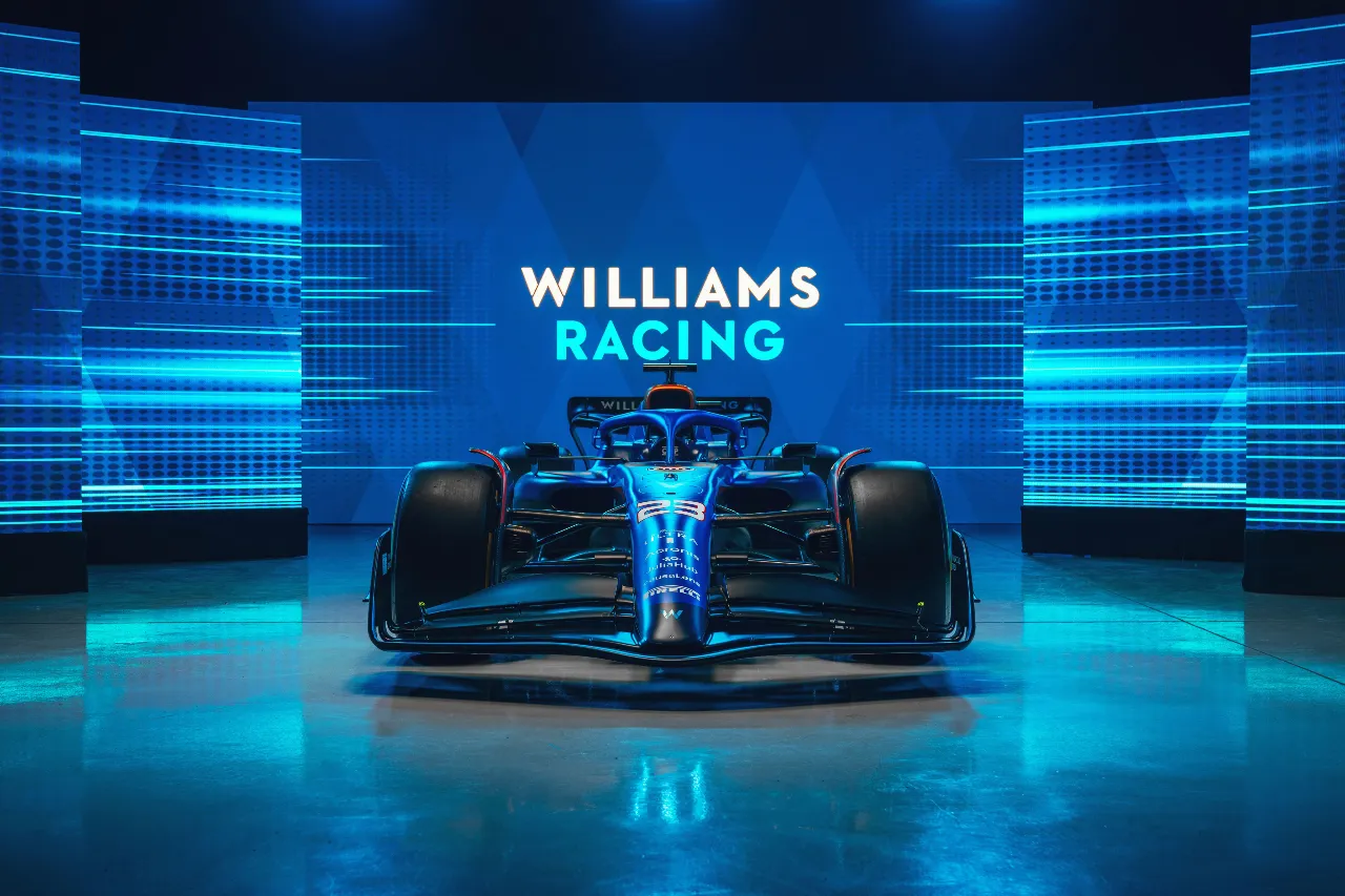 Red Bull faz evento em Nova York e apresenta cores do RB19 para