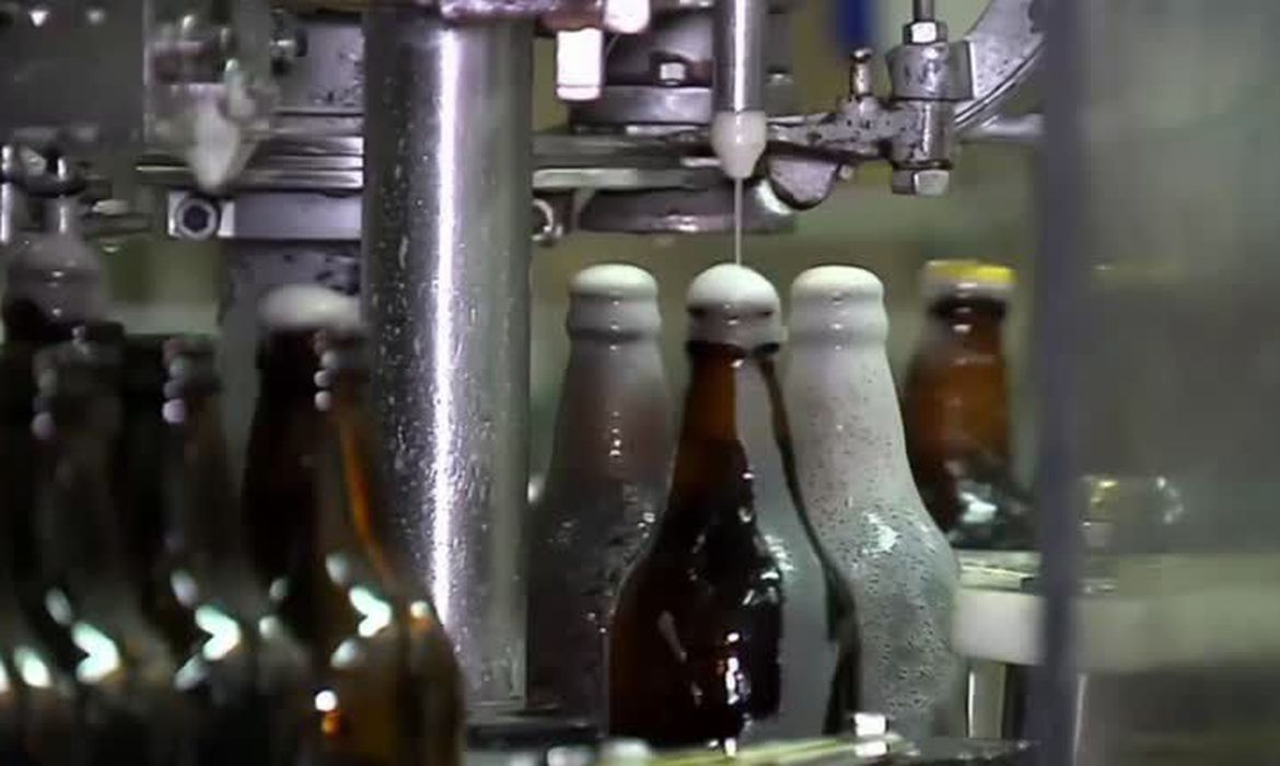 Ministério da Justiça multa cervejaria Backer em quase R$ 12 milhões