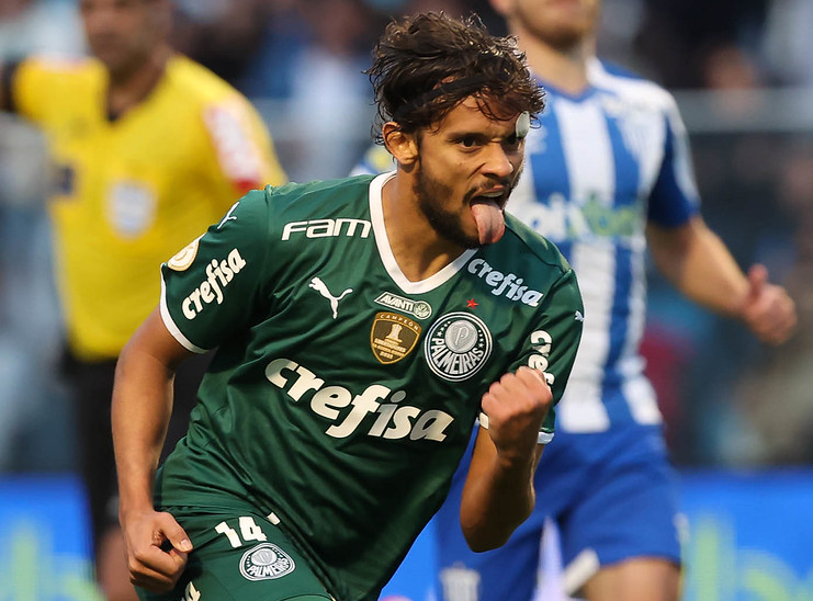 Gustavo Scarpa assina com Nottingham Forest e deixa Palmeiras no fim do ano