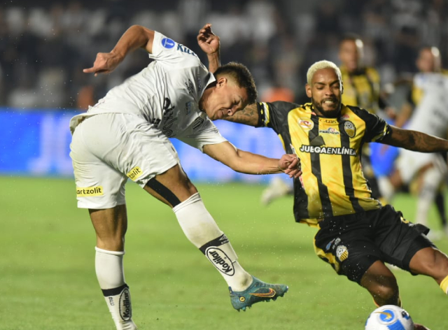 Santos é o terceiro time na história a ser eliminado por um clube venezuelano