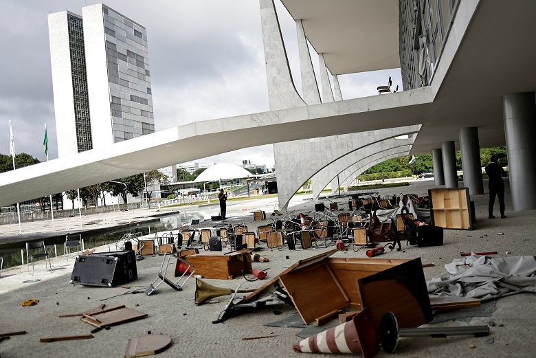 Mobiliário destruído pr extremistas no Palácio do Planalto REUTERS/Ueslei Marcelino