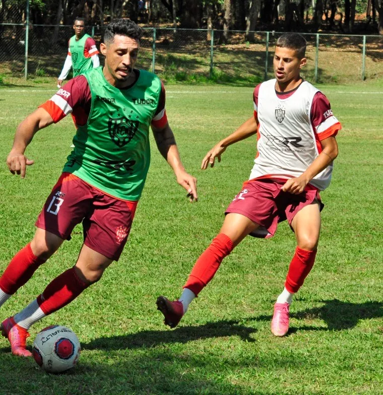 A equipe tenta a classificação para a próxima fase