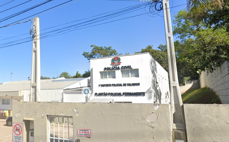 Crime foi registrado na Delegacia de Defesa da Mulher (DDM) de Valinhos. Reprodução/Google Street View