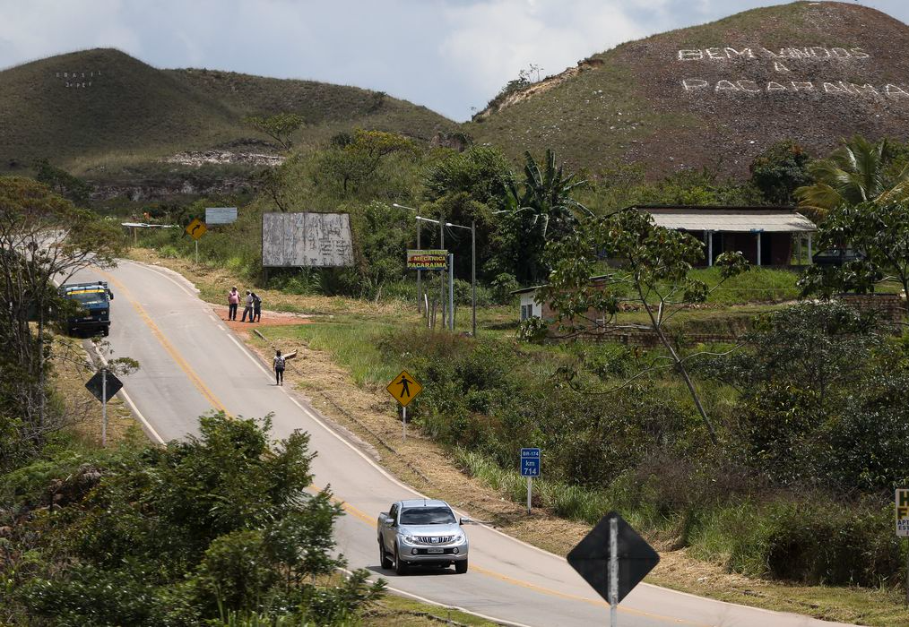 O comitê do Plano Nacional de Imunização (PNI) vai debater se cidades fronteiriças podem ter prioridade na campanha de vacinação contra a Covid-19 Foto: EBC