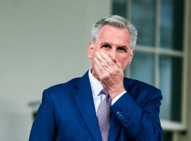 Kevin McCarthy perde apoios e Câmara permanece travada Getty Images