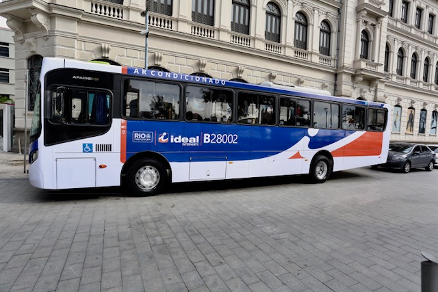 Suspensão do serviço de ônibus impactou a locomoção dos trabalhadores cariocas Divulgação/Prefeitura do Rio