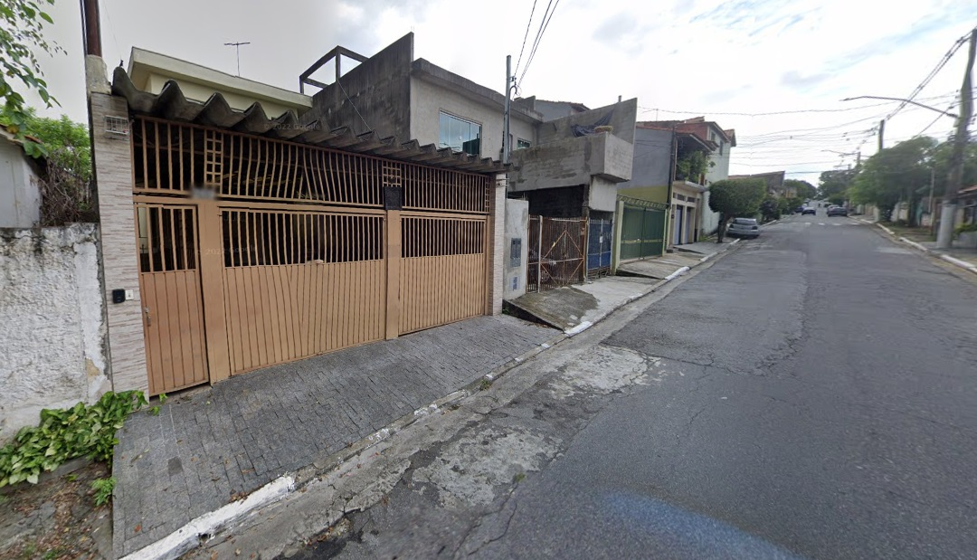 Homem matou a mulher e esfaqueou a filha em casa Reprodução/Google Street View