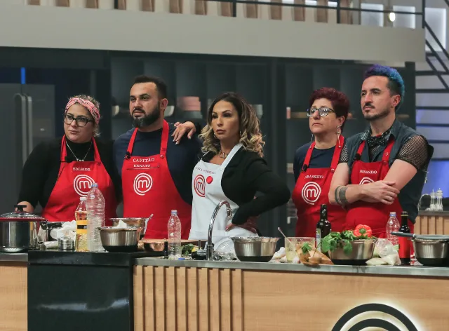 Assista a Masterchef Júnior