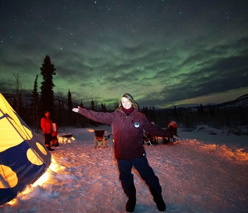 Catia Fonseca realiza sonho de infância ao ver Aurora Boreal pela primeira vez, no Canadá. Reprodução Instagram