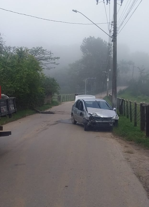 Suspeito por roubo de veículo é baleado por PMs após perseguição em São José dos Campos Divulgação/ Polícia Militar