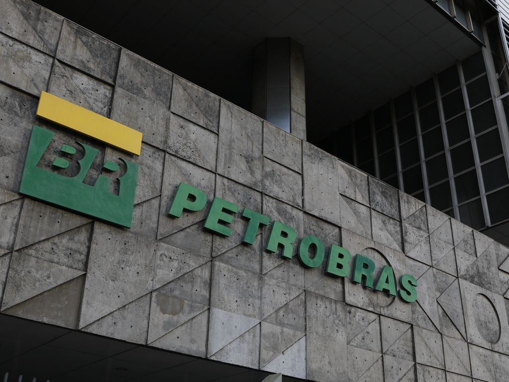 Nota publicada justifica aumento e busca acalmar mercado de petróleo Fernando Frazão/Agência Brasil