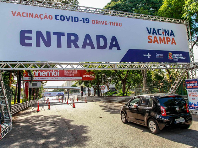 Postos de vacinação drive-thru são desativados temporariamente em São Paulo Divulgação/Prefeitura de São Paulo