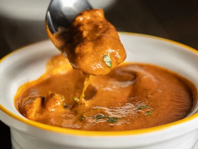 8 receitas com curry para fazer em casa e rever o episódio do Bawarchi em Pesadelo na Cozinha