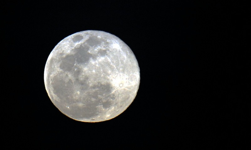 Julho terá Superlua e chuva de meteoros Marcello Casal Jr/Agência Brasil