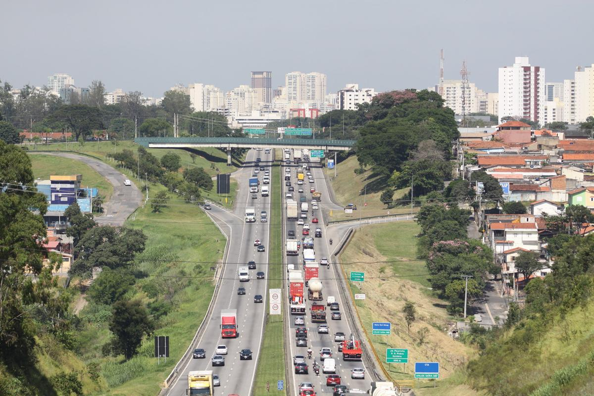 Páscoa: Veja os melhores horários para pegar a estrada no Vale do Paraíba Claudio Vieira/PMSJC