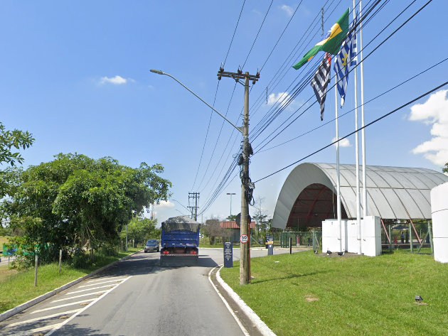 O acidente ocorreu na via de acesso ao parque tecnológico de São José dos Campos Reprodução/ Street View