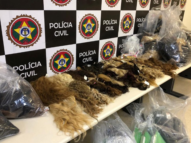 A Polícia apreendeu mais de meia tonelada de cabelo Divulgação/Polícia Civil